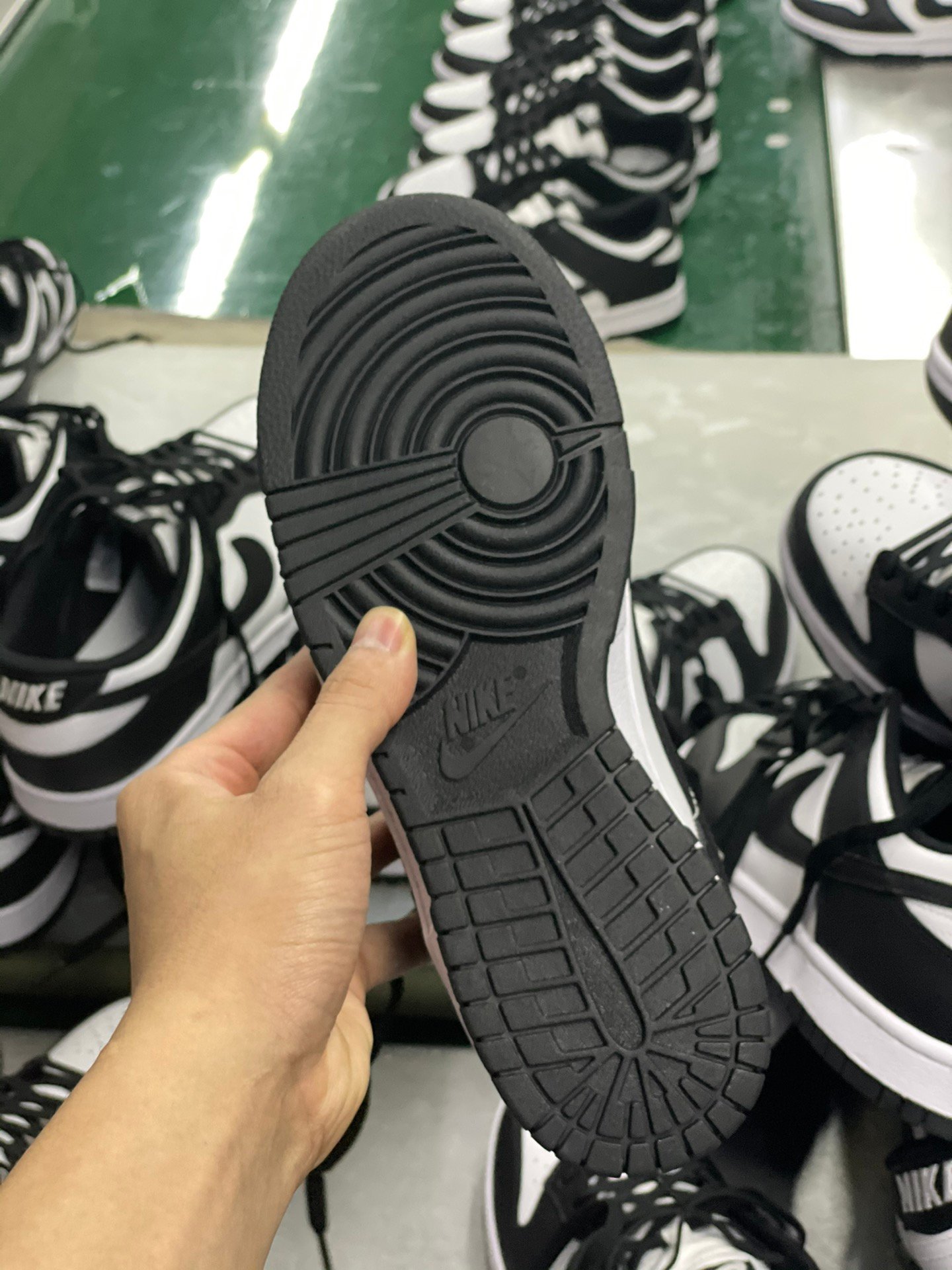 NK Dunk Low Retro Black/White - Sneakers - Image 5