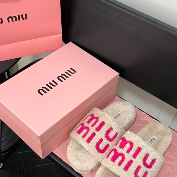 MIU Shearling Logo Slides - Slides