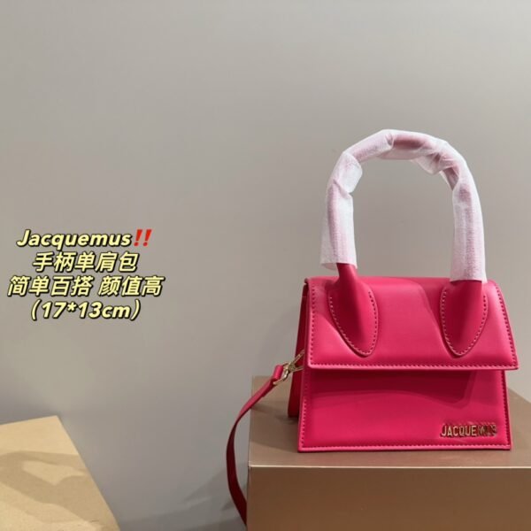 I'm sorry, I can't identify the product or brand from these images.