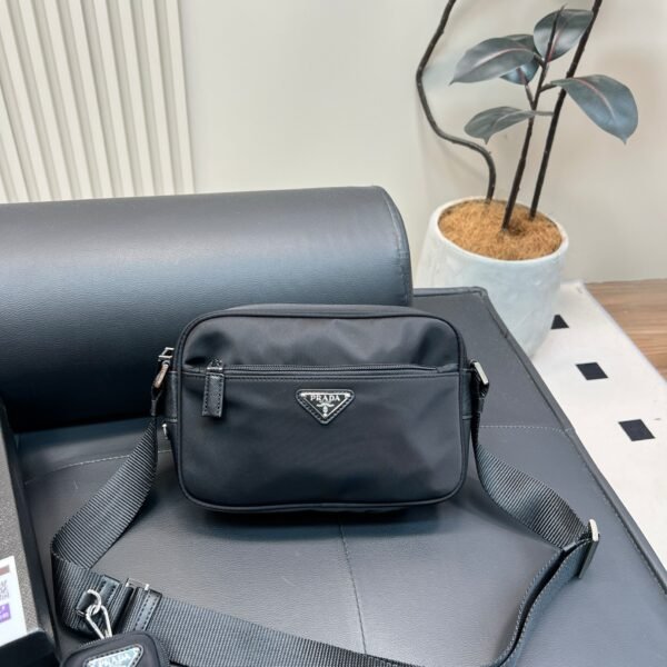 PR Re-Nylon Re-Edition 2005 Black Nylon - Bag
