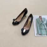 VLT Vara Bow Pumps – Heels