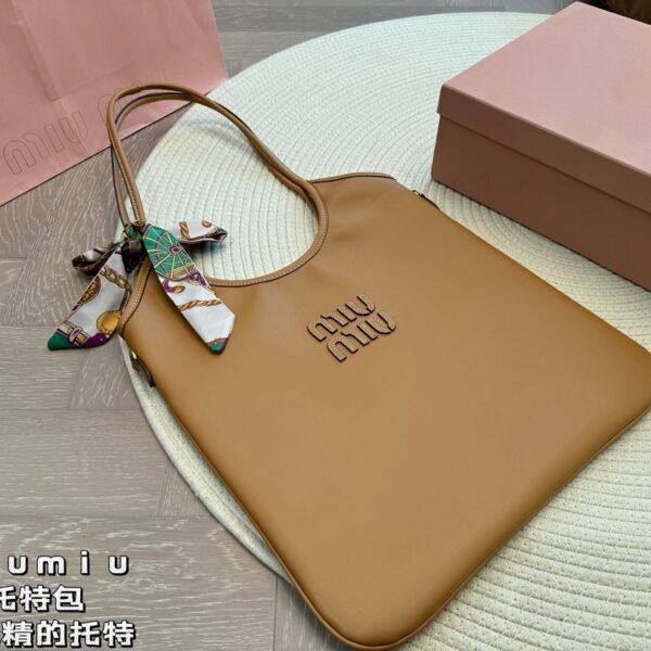MIU Wander Matelassé Leather - Bag