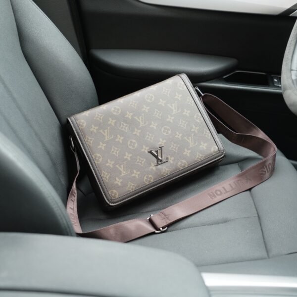 LV District PM Monogram - Bag