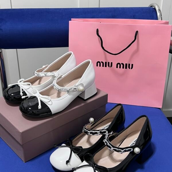 MIU Pearl Bow Pumps - Heels