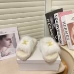 CEL Triomphe Shearling Slides – Slide