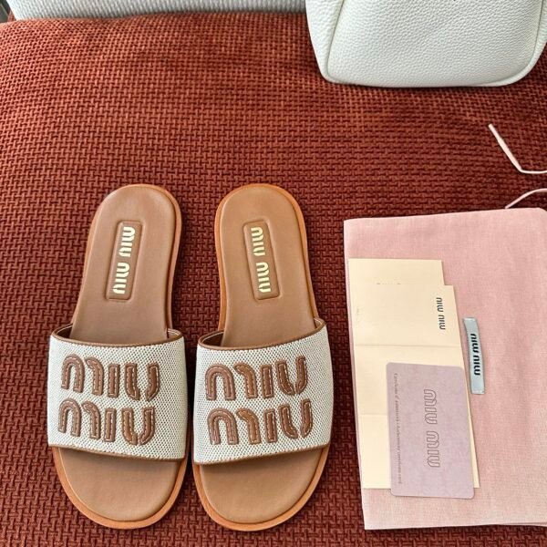 MIU Logo Embroidered Slides - Slides