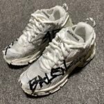 BAL Runner Sneaker White/Black – Sneakers