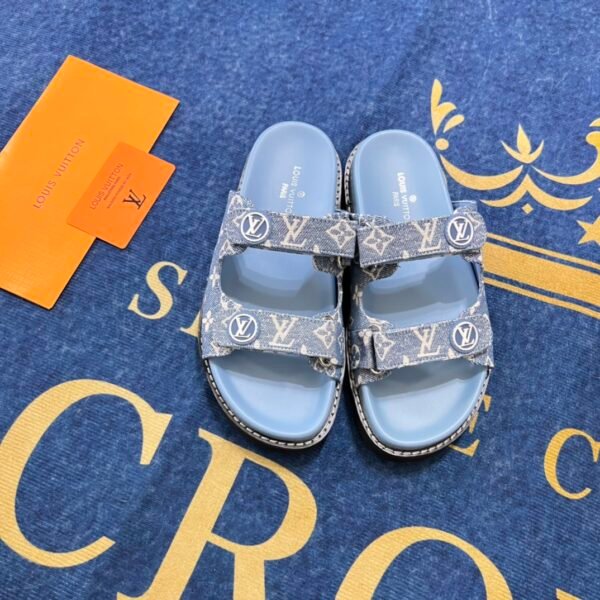 LV Paseo Flat Comfort Mule - Slides