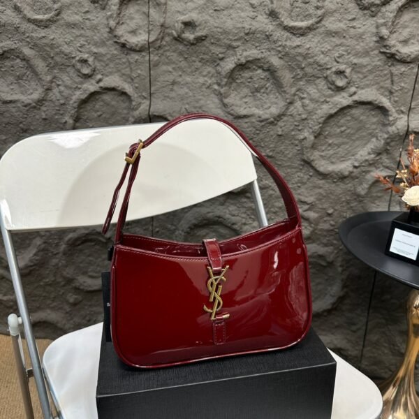 YSL Le 5 à 7 Hobo Patent Leather - Bag