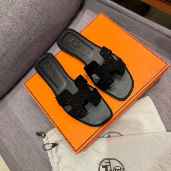 HM Oran Sandals Black Suede - Slides