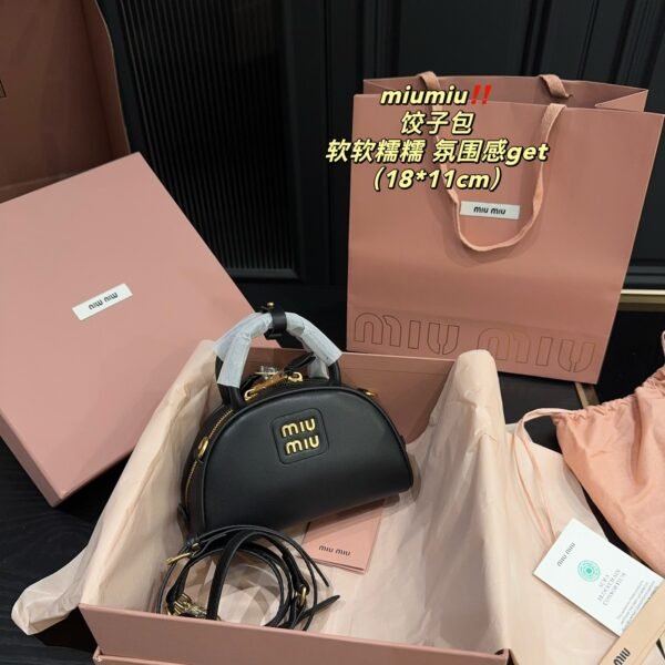 MIU Wander Black Leather - Bag