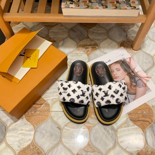 LV Pillow Comfort - Slides