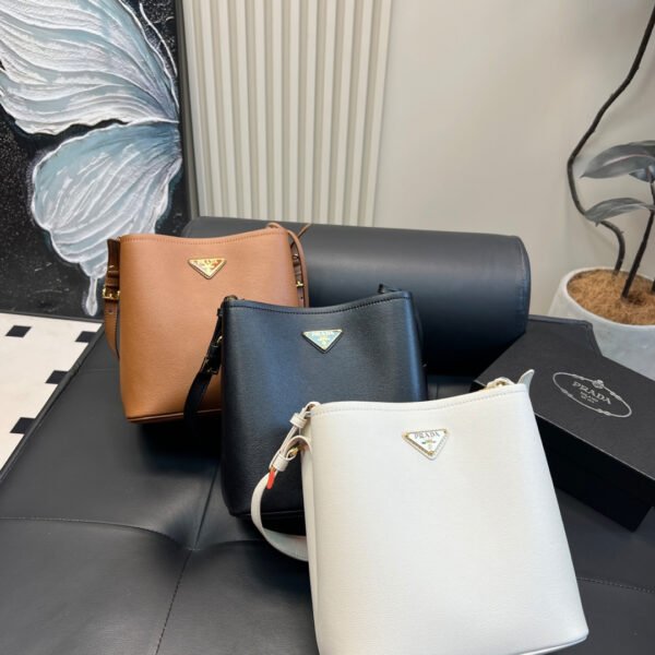 PR Cleo Small Black Leather - Bag