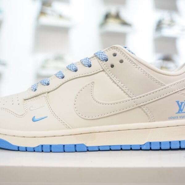 NK Dunk Low LV - Sneakers