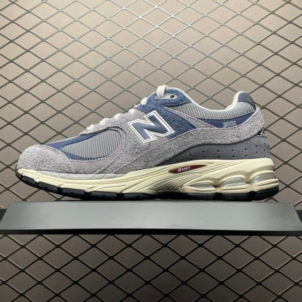 NB 2002R - Sneakers