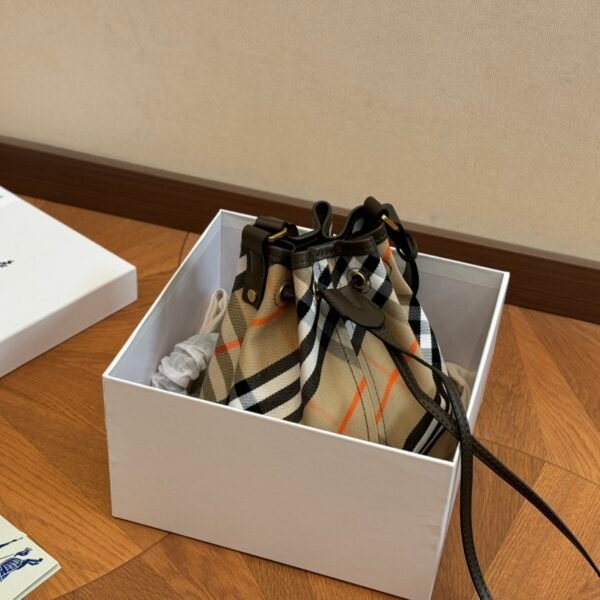 BBR Vintage Check Drawcord Beige/Black - Bag