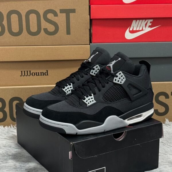 NK Air Jordan 4 Retro Black Canvas 42 Black - Sneakers