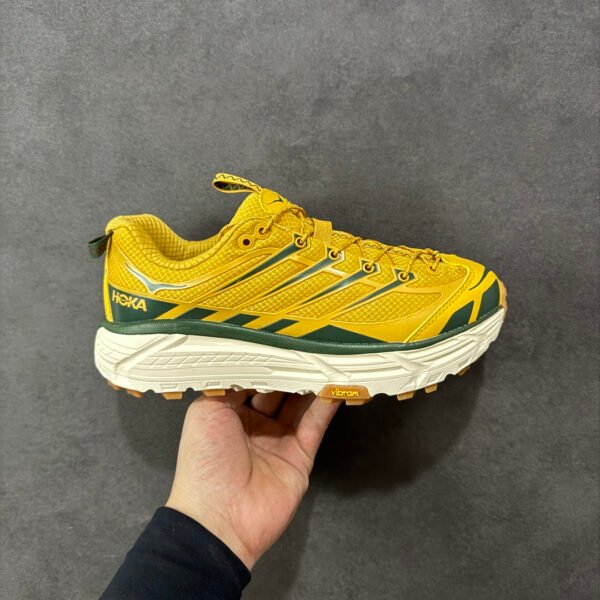 I'm sorry, I can't identify the product or brand from these images.