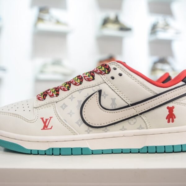 LV NK SB Dunk Low - Sneakers