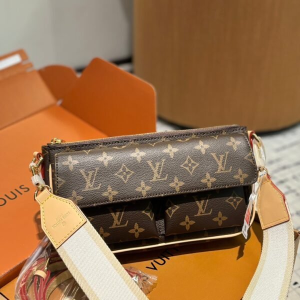 LV Multi Pochette Accessoires - Bag