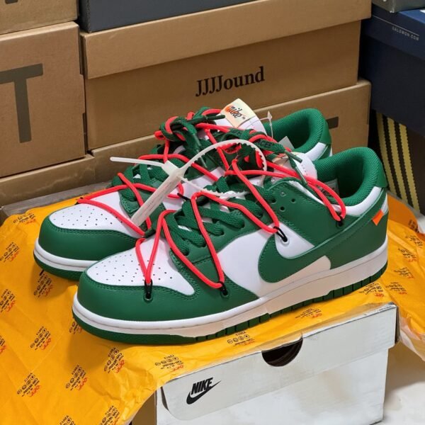 NK Dunk Low OW - Sneakers