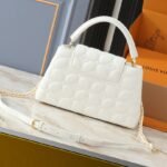 LV Capucines BB – Bag – Red