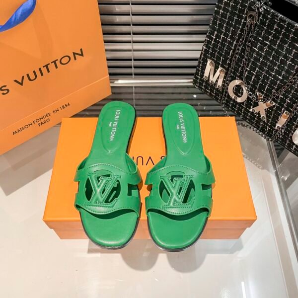 LV Paseo Flat Comfort Mule Green Leather - Slides