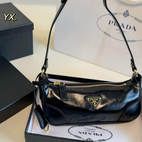 PR Re-Edition 2000 Black Nylon - Bag