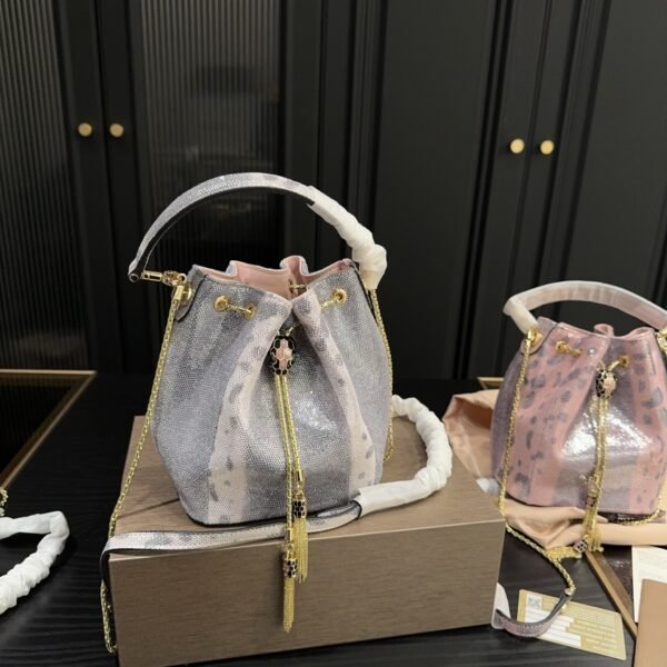 BV Bucket Bag - Bag