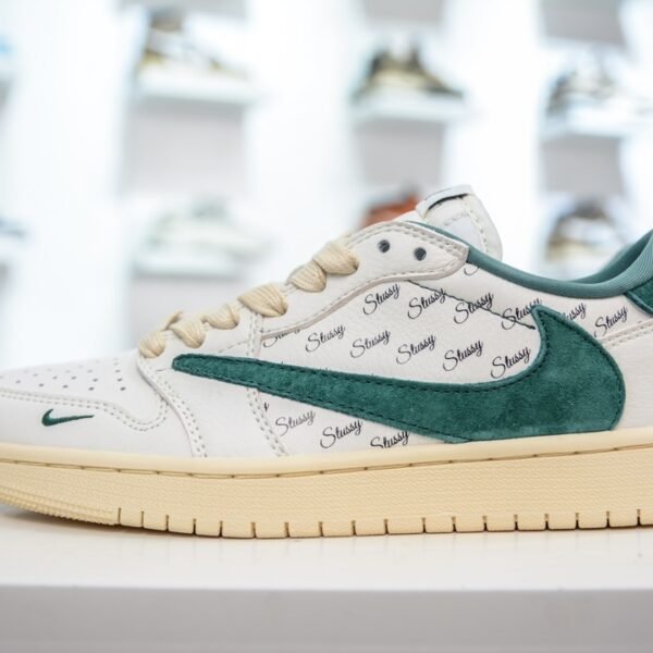 NK Air Jordan 1 Low OG SP Travis Scott x Stussy - Sneakers