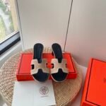HM Oasis Sandals – Sandals