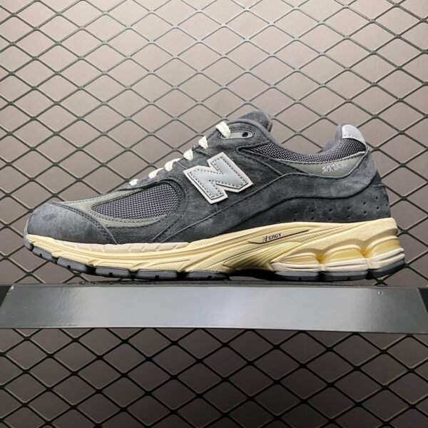 NB 2002R - Sneakers