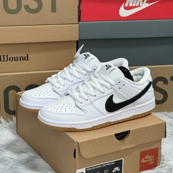 NK SB Dunk Low Pro ISO 8 White/Black - Sneakers