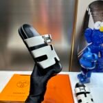 HM Oran Sandals – Sandals