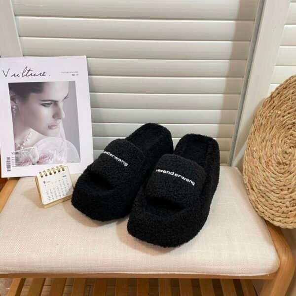I'm sorry, I can't identify the product or brand from these images.