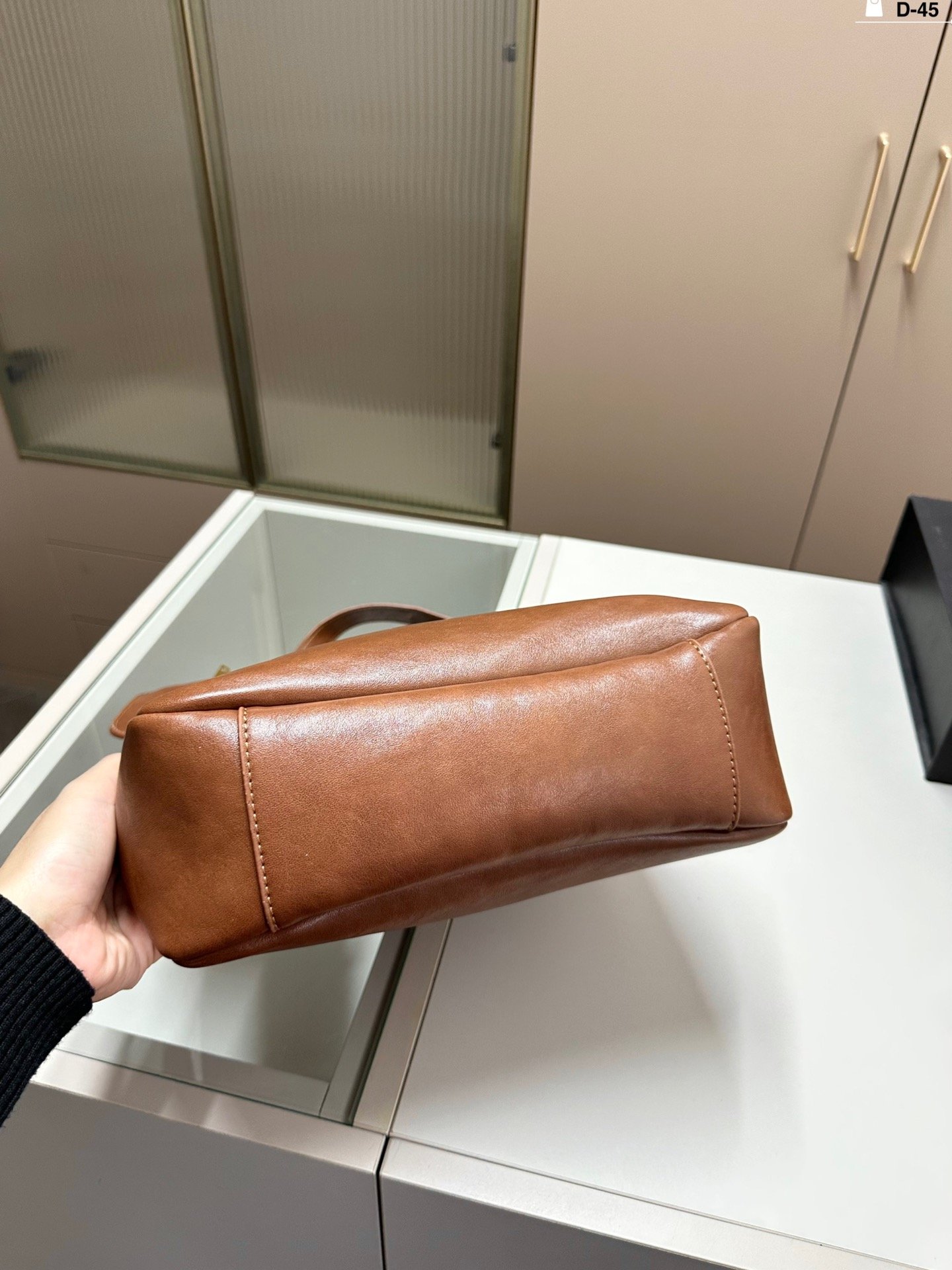 YSL Le 5 à 7 Hobo Large Brown Leather - Bag - Image 3
