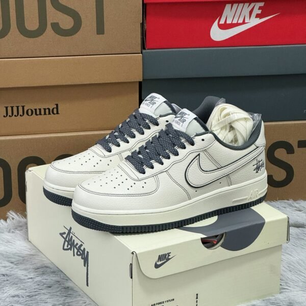 NK Air Force 1 Low Stussy - Sneakers