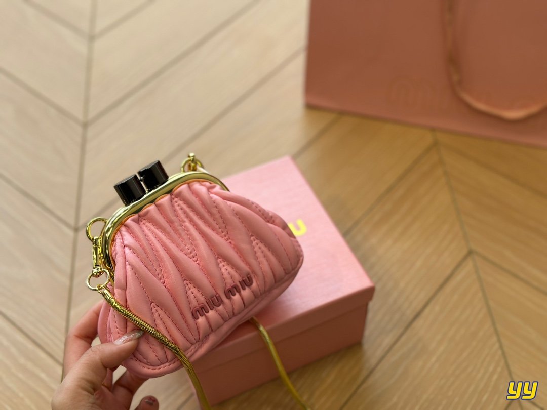 MIU Matelassé Nappa Leather Pink - Bag - Image 9
