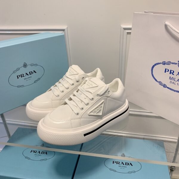 PR Downtown - Sneakers