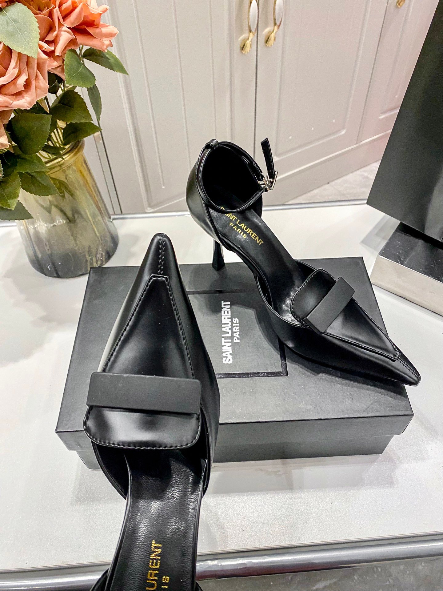 YSL Opyum Pointed Toe Pumps Black Leather - Heels - Image 5