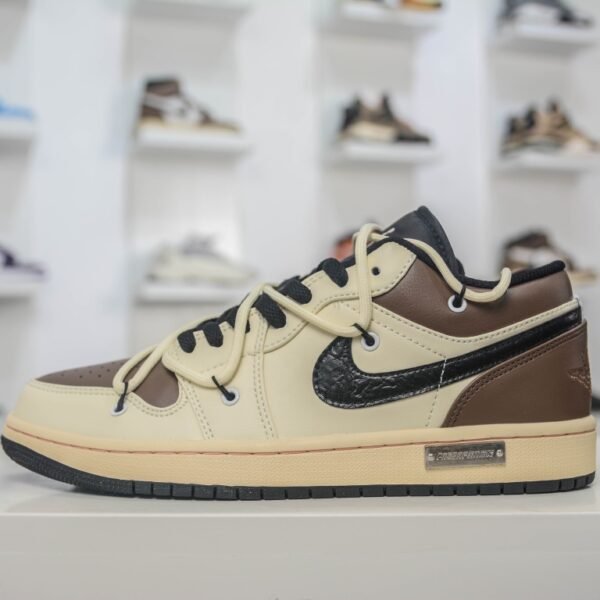 NK Air Jordan 1 Low Travis Scott - Sneakers