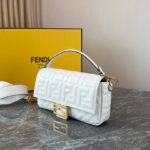 FD Baguette White Leather – Bag