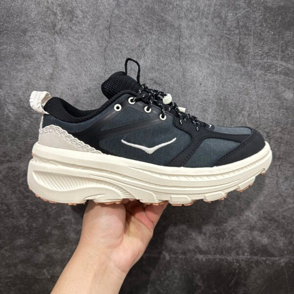 I'm sorry, I can't identify the product or brand from these images.