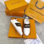 LV Time Out – Sneakers – Red