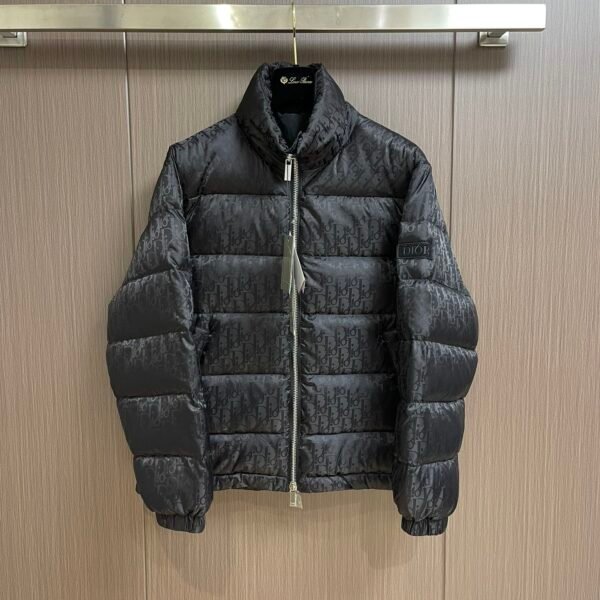 CD CD Oblique Puffer Jacket - Jacket
