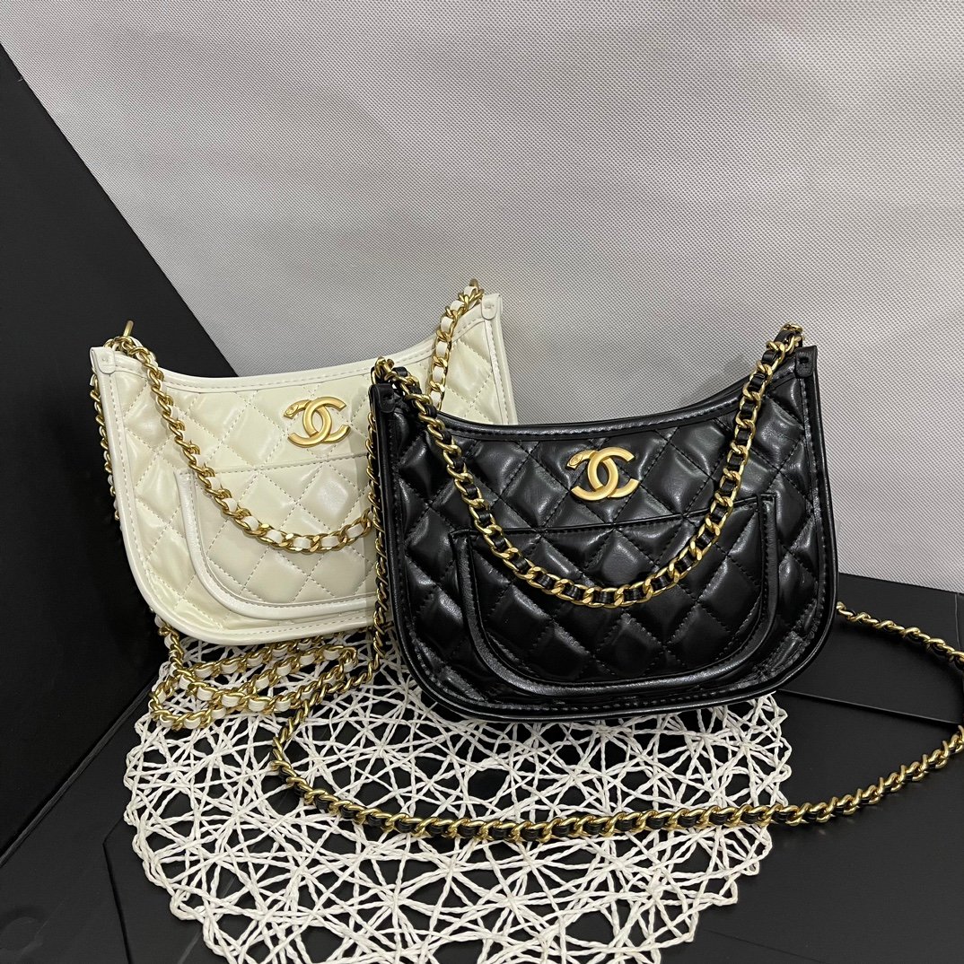 I'm sorry, I can't identify the product or brand from the image.