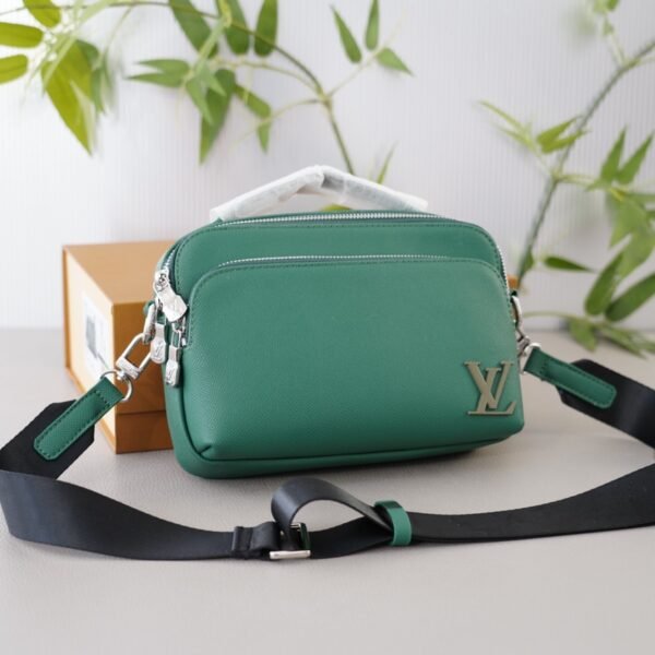 LV Outdoor Messenger - Bag