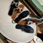 HM Oran Sandals Brown/Canvas – Sandals