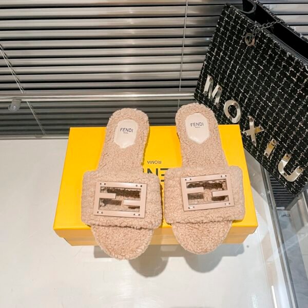 FD FF Shearling Slides Beige Shearling - Slides