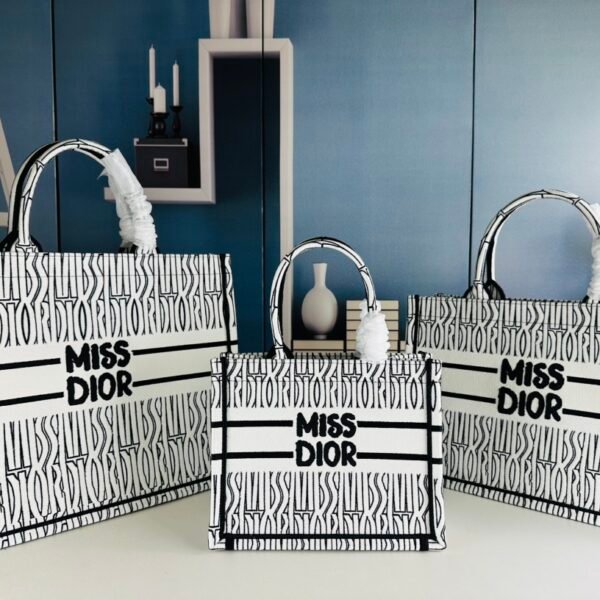 CD Miss CD Book Tote - Bag
